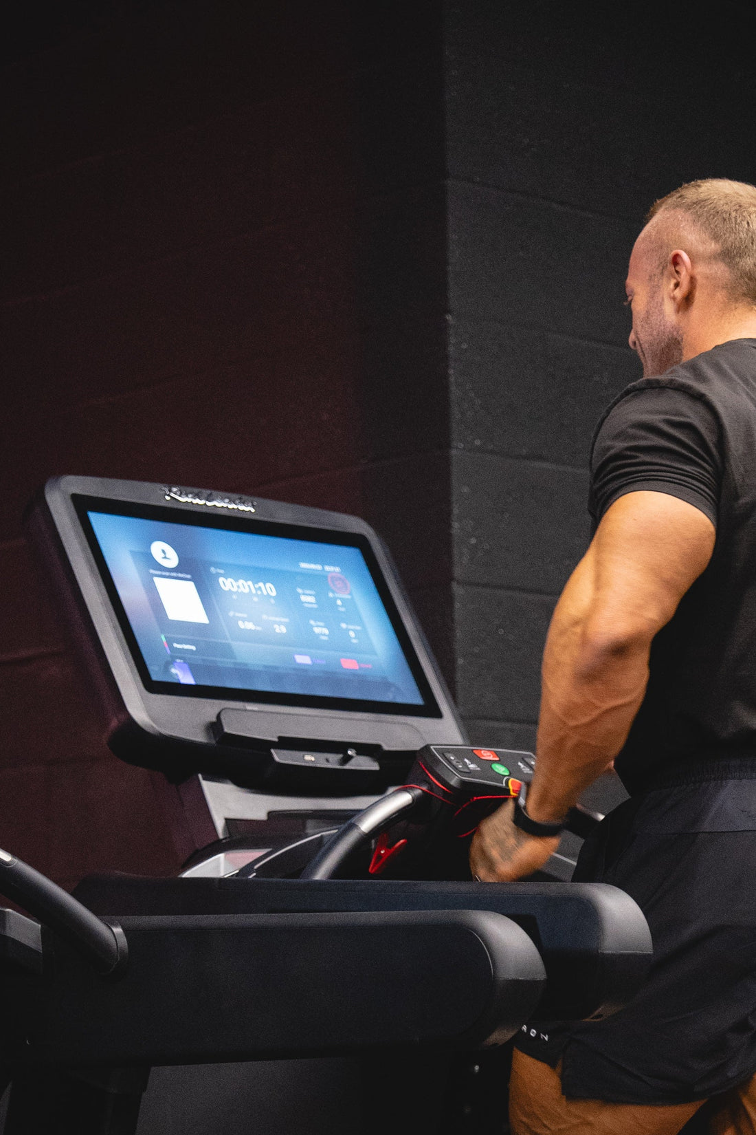 RCT-900A Commercial Treadmill